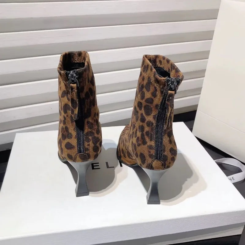 Autumn Women High Heel Leopard Print Ankle Boots, New Pointed Head Thin Heel.