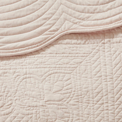 3 Piece Reversible Scalloped Edge Quilt Set Blush Full/Queen