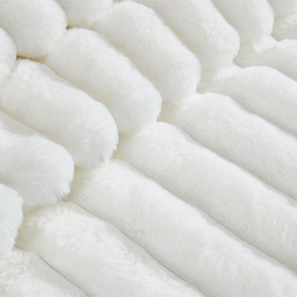 Everett 4-Piece White Micro Mink King Bedding Ensemble
