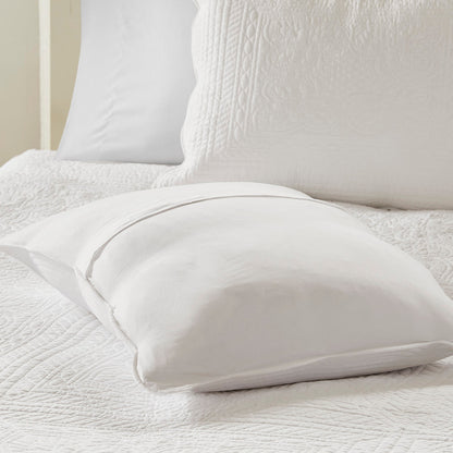 3 Piece Reversible Scalloped Edge Quilt Set White Full/Queen