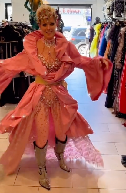 Pink Jasmine Rhinestone Bodysuit | Diamond Crystal Festival & Performance Outfit – Manifestie
