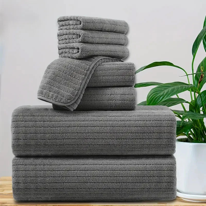 8 Pcs Bath Towel Set - Included 4 Washcloths, 2 Face Towels & 2 Bath Towels.