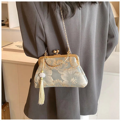 Chinese Style Embroidered Shoulder Bag | Elegant Handbag & Retro Small Square Bag (Wedding Party Luxury Designer Women's Evening Clutch)