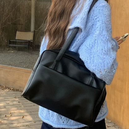 Large Capacity Single Shoulder Women's Bag, Versatile Vintage Underarm Bag.