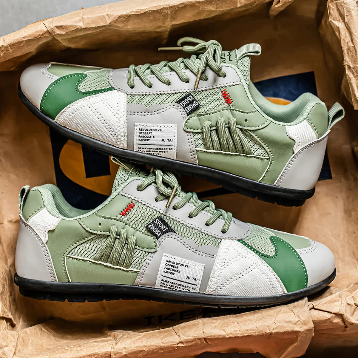 Men casual sports outdoor hiking trendy fashion street comfortable.