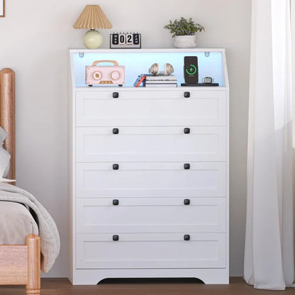 5 Drawer LED Dresser with Charging Station, Modern Wood Storage Cabinet for Bedroom Living Room.