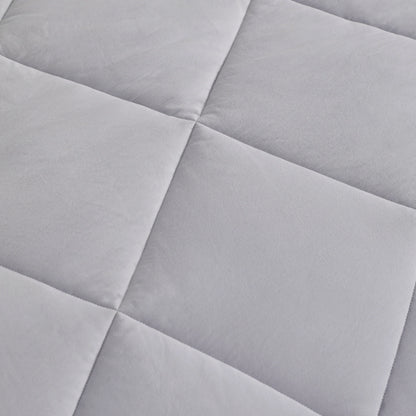 Comforter Set Includes Fitted Sheet, Top Sheet and Pillowcases