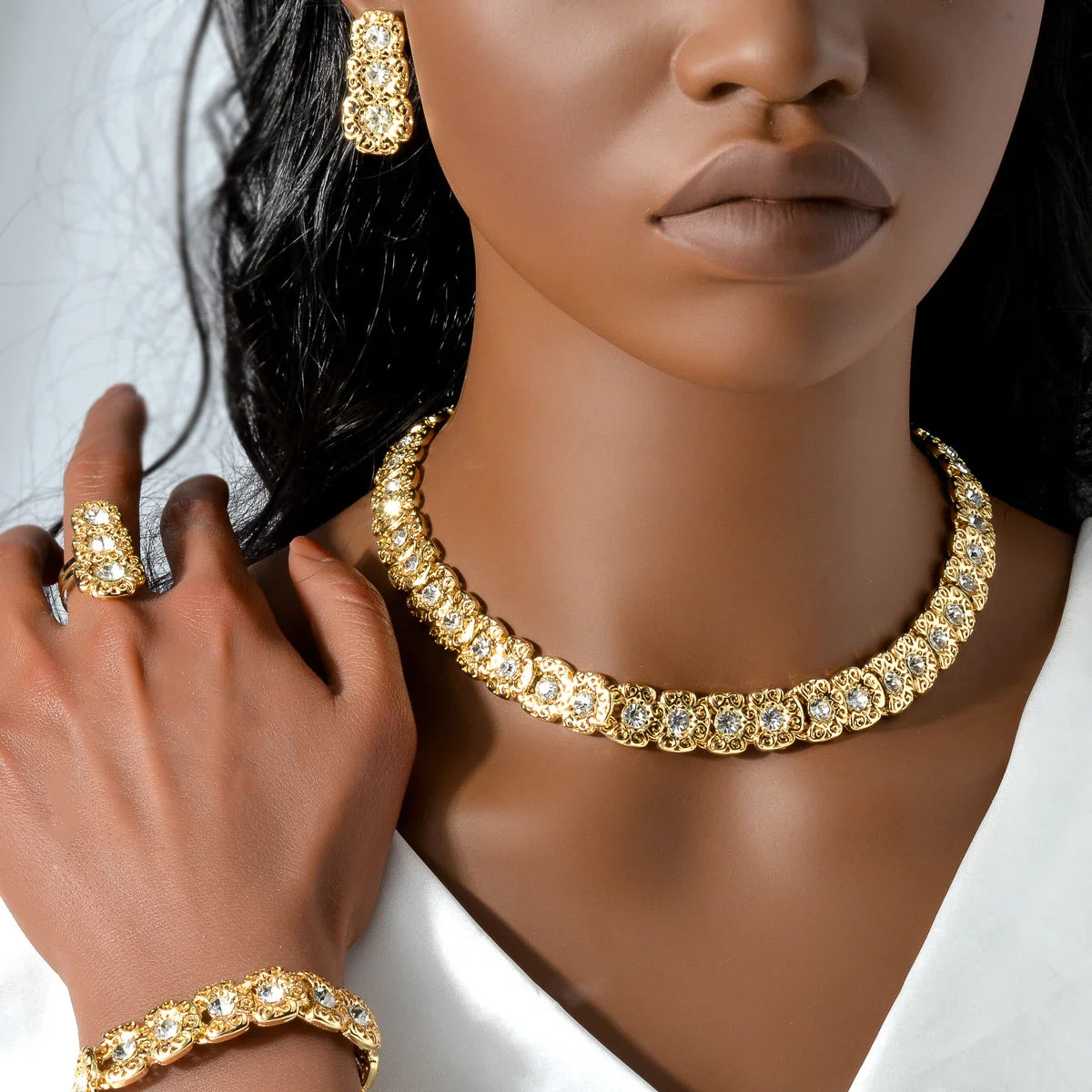 Luxury Quality Jewelry Set For Women Pearl Necklace Bracelet Ring Earrings.
