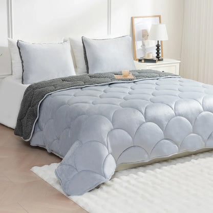 Sherpa Comforter Set , All Season Soft Warm Fleece Fall Blanket, with Pillow Sham.