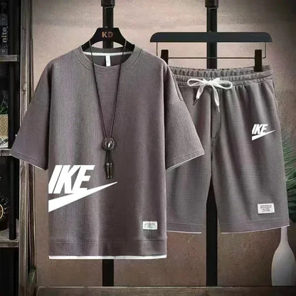 summer men casual short sleeved T-shirt shorts sports set, outdoor breathable jogging shorts 2-piece set.