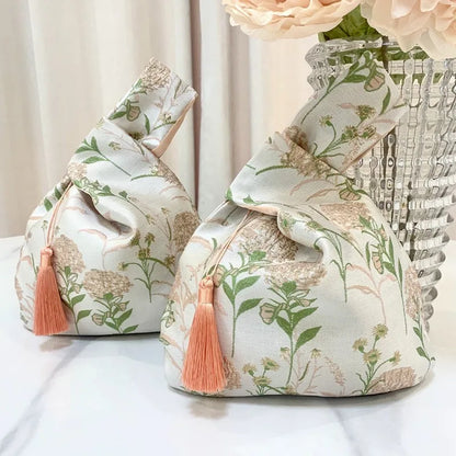 Chinese Style Embroidered Shoulder Bag | Elegant Handbag & Retro Small Square Bag (Wedding Party Luxury Designer Women's Evening Clutch)