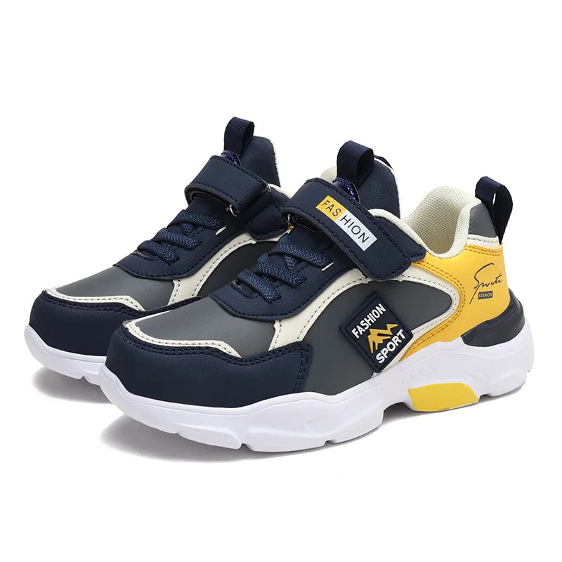 Autumn and Winter Children's Shoes, Boys' Sneakers, Leather Surface, Non-Slip, Versatile Sports Shoes.