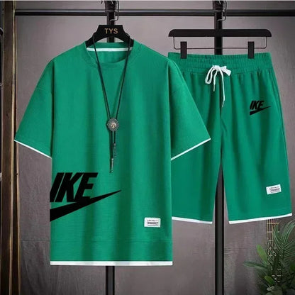 summer men casual short sleeved T-shirt shorts sports set, outdoor breathable jogging shorts 2-piece set.