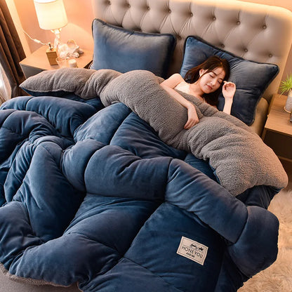 Lamb Fleece Blanket Winter Comforter, Thickened Quilts Double-sided Velvet.