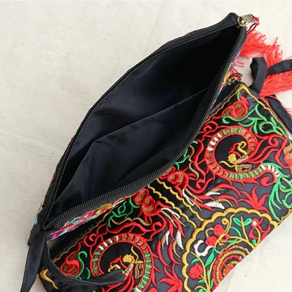 Luxury Design Flowers Clutches Pouch | Fashion Women's Wallet Wrist Handbag & Lady Vintage Envelope Phone Purse (Card Holders Pocket)