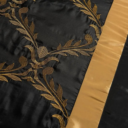 7 Piece Bed in A Bag Comforter Set, Queen Black and Gold Faux Silk Fabric Embroidered, Breathable and Wrinkle Resistant.