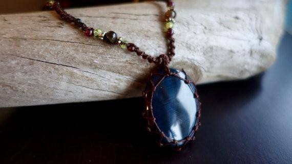 Blue Tiger Eye Macrame Necklace | Protection Stone | Unisex Healing Crystal