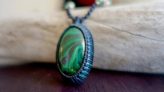 Green Malachite Macrame Necklace | Intense Amplification Healing Crystal