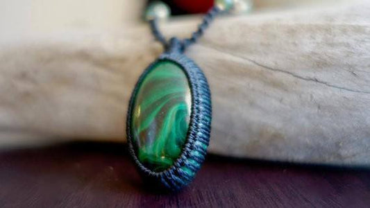 Green Malachite Macrame Necklace | Intense Amplification Healing Crystal