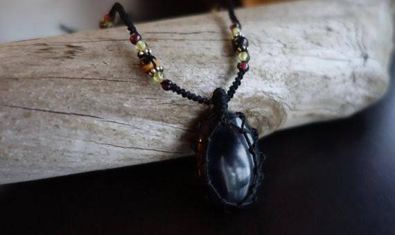 Blue Tiger Eye Macrame Necklace | Protection Stone | Unisex Healing Crystal
