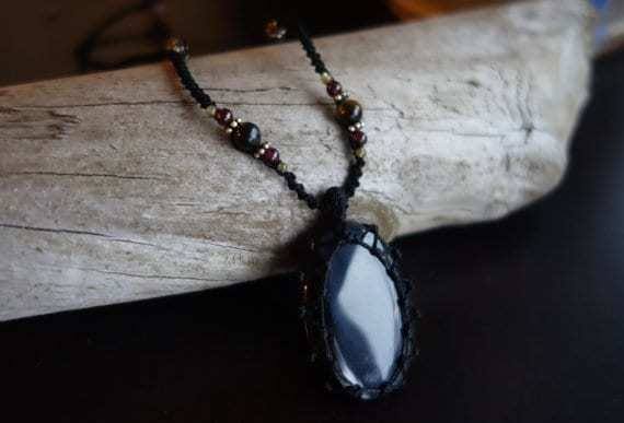 Blue Tiger Eye Macrame Necklace | Protection Stone | Unisex Healing Crystal