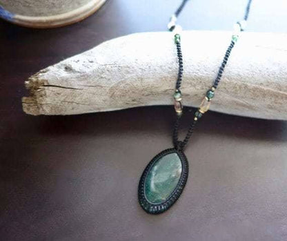 Green Aventurine Macrame Necklace | Prosperity Healing Crystal