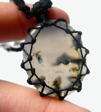 organic MOSS AGATE macrame necklace – Your Stone for Prosperity- bohemian healing crystal