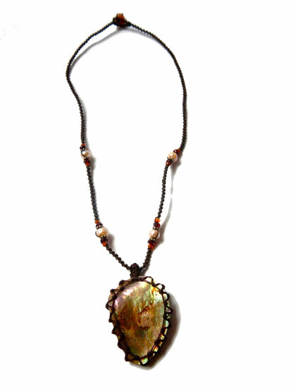 organic abalone seashell macrame Necklace – Your vessel for cleansing stone