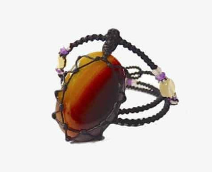 Agate macrame Necklace – Your Stone For Protection – Bohemian healing crystal- chalcedony
